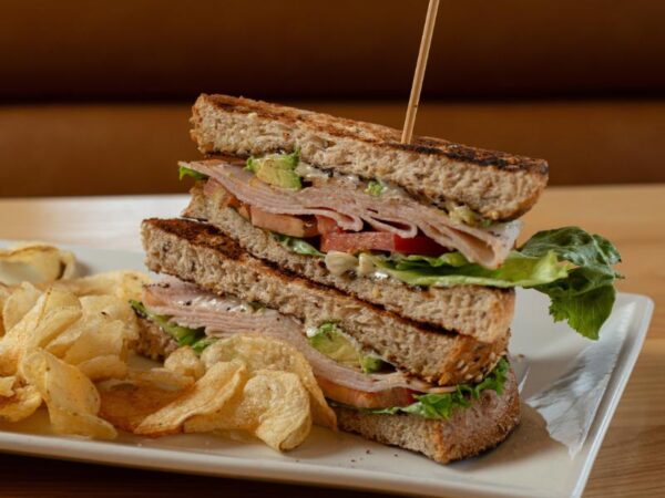 Home 12 Best Lunch Spot Near Royal Oak, MI: Enjoy Great Midday Dining